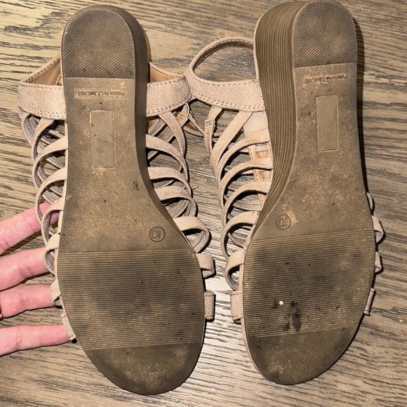 Women's Y.Not? Wedge Heel Strappy Wedge Sandals - Picture 4 of 4